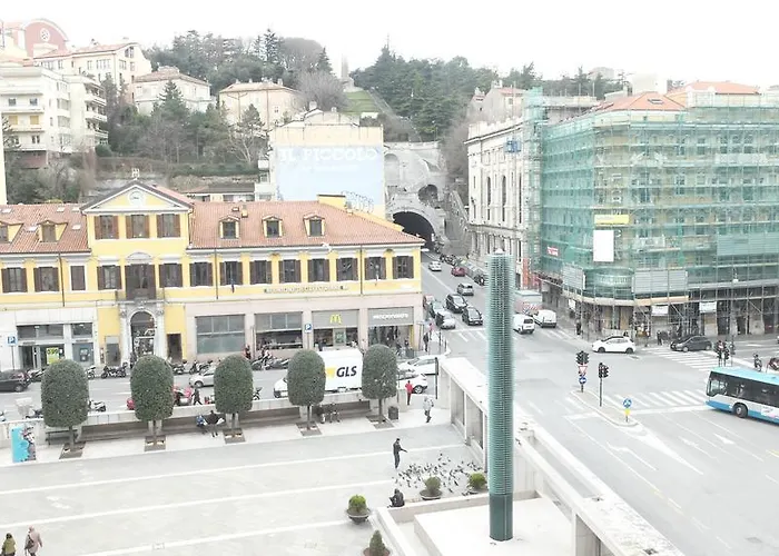 Bed & Breakfast Piazza Goldoni 3*